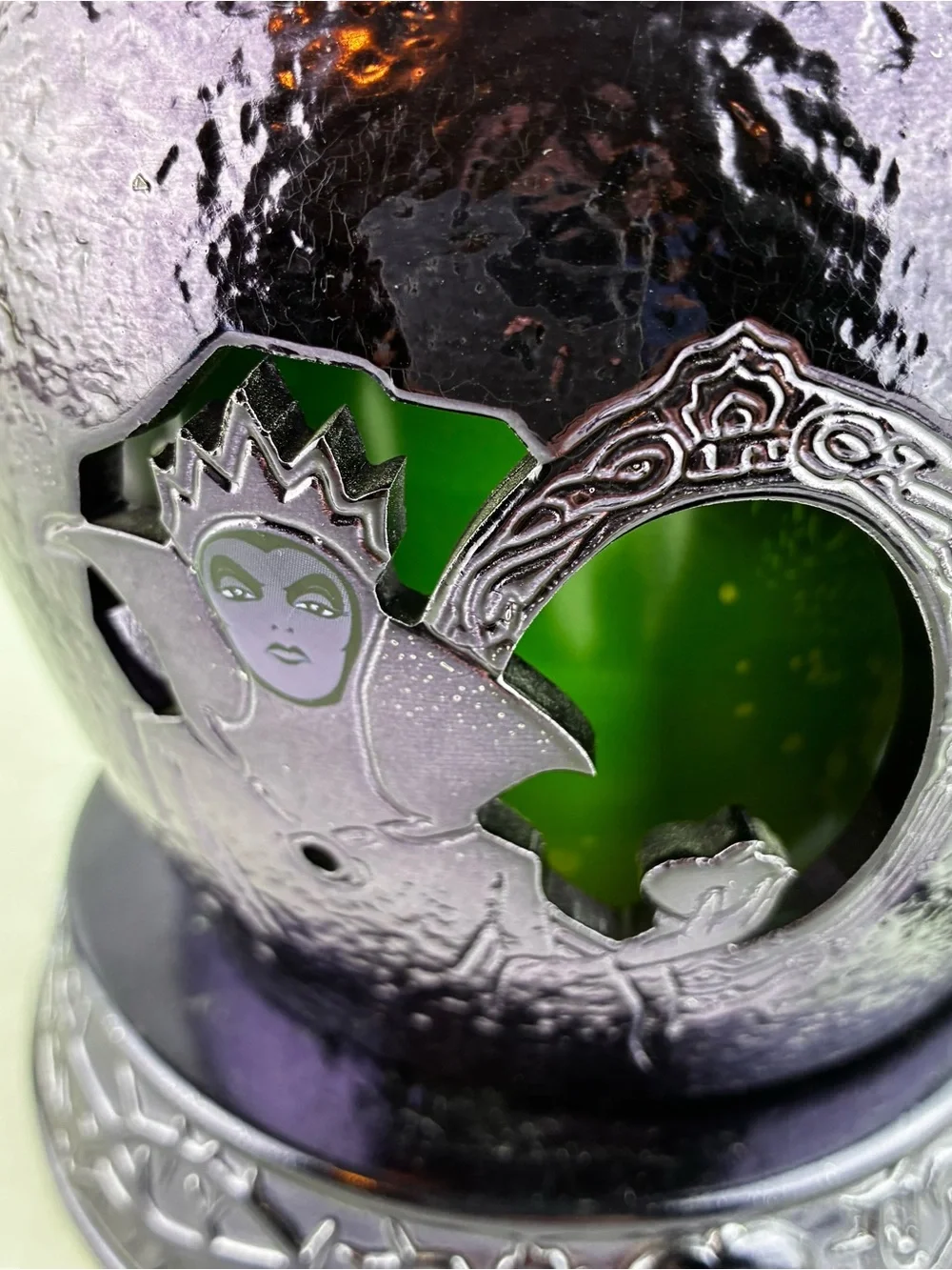 Scentsy Disney Villains Wax Warmer